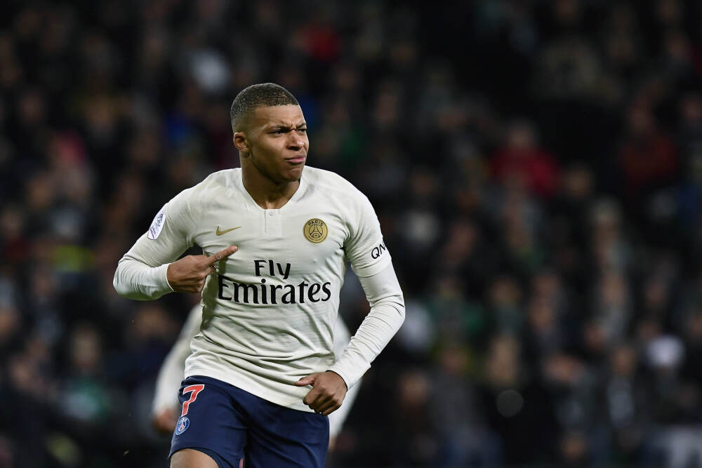 豪掷 5354 万港元，阿里巴巴前 CEO 张勇买下香港半山豪宅